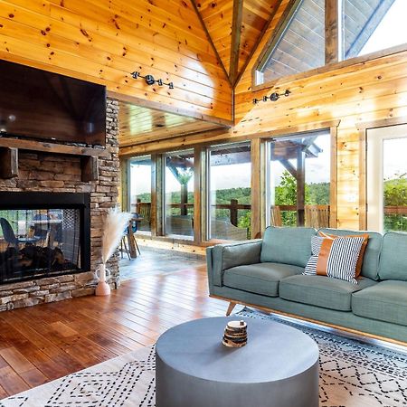 The Solstice - Amenities Galore Mountain Retreat Gatlinburg Εξωτερικό φωτογραφία