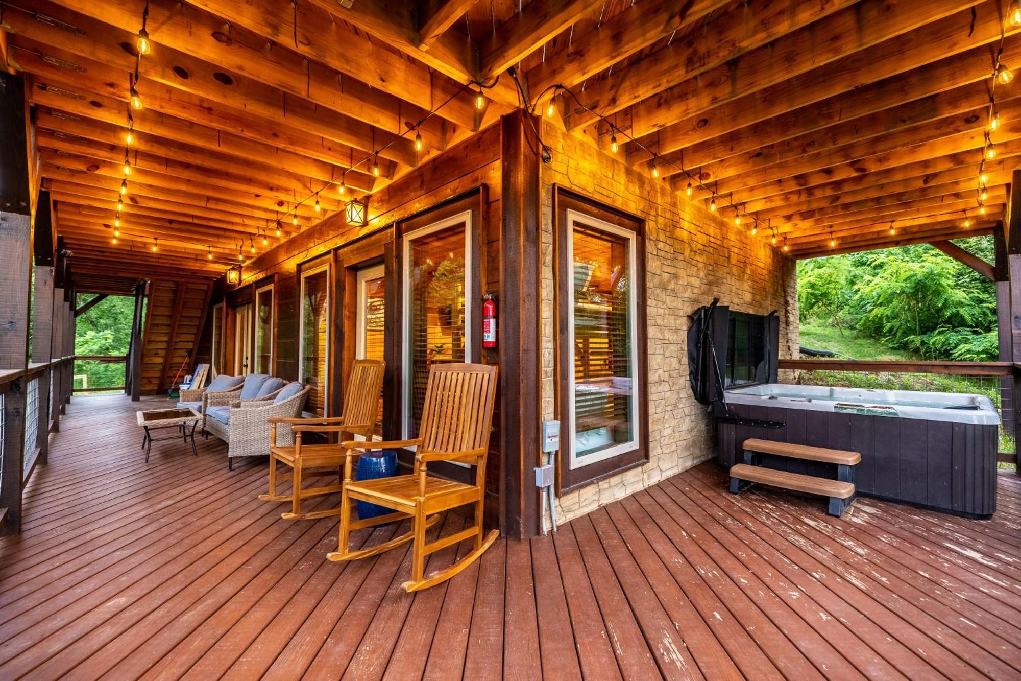 The Solstice - Amenities Galore Mountain Retreat Gatlinburg Εξωτερικό φωτογραφία