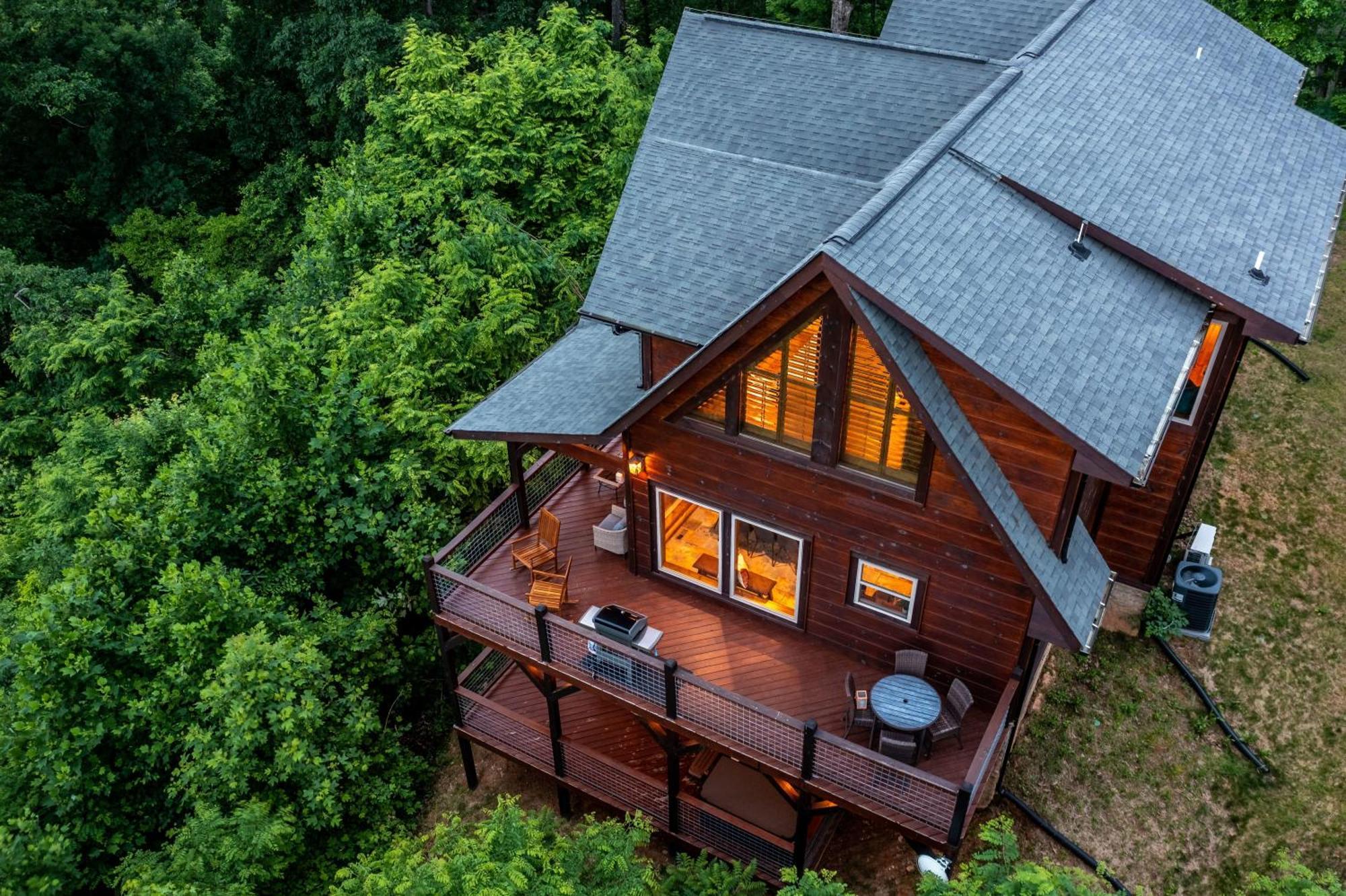The Solstice - Amenities Galore Mountain Retreat Gatlinburg Εξωτερικό φωτογραφία
