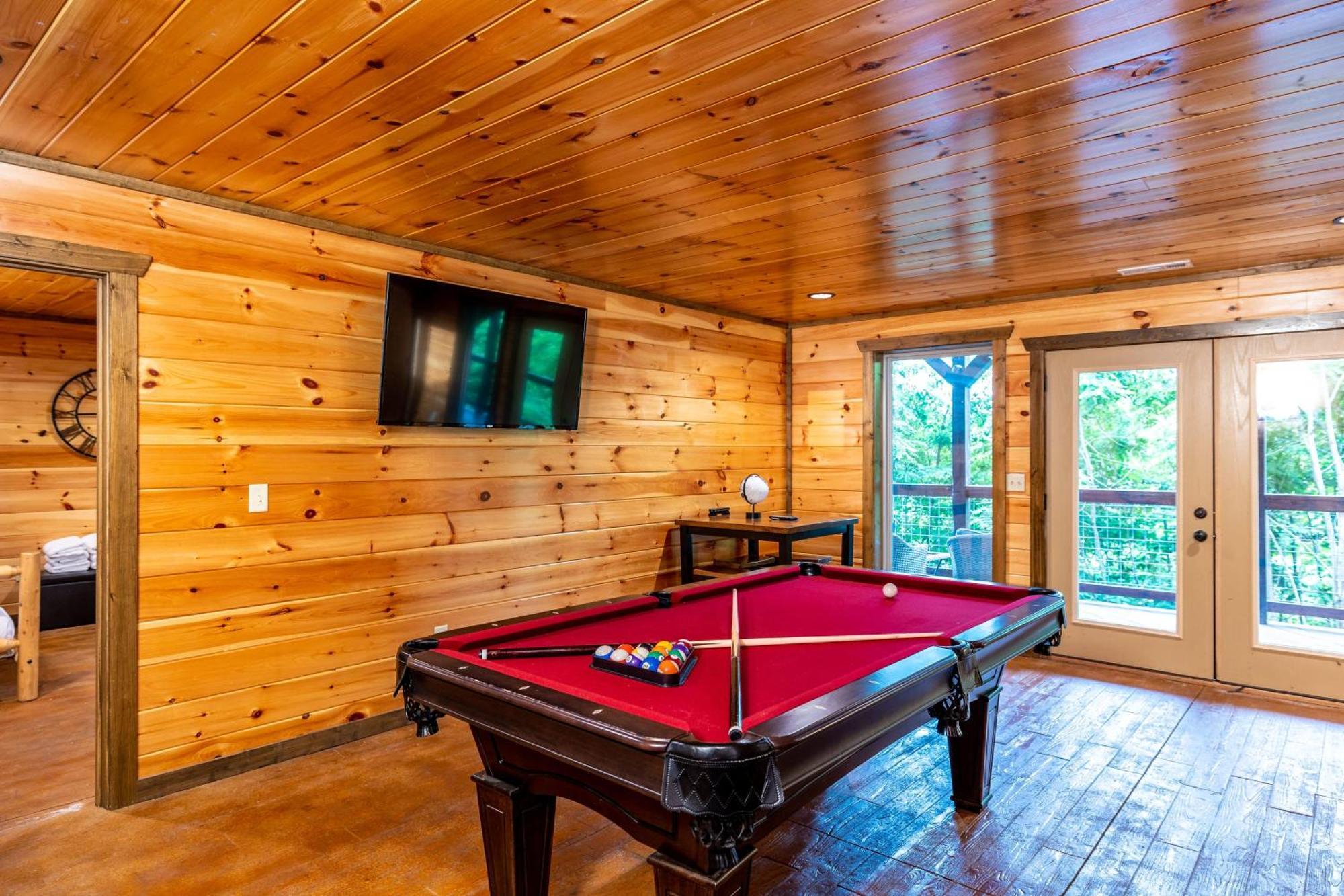 The Solstice - Amenities Galore Mountain Retreat Gatlinburg Εξωτερικό φωτογραφία