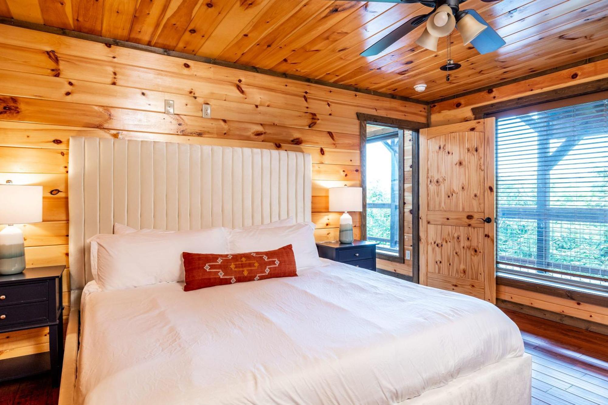 The Solstice - Amenities Galore Mountain Retreat Gatlinburg Εξωτερικό φωτογραφία