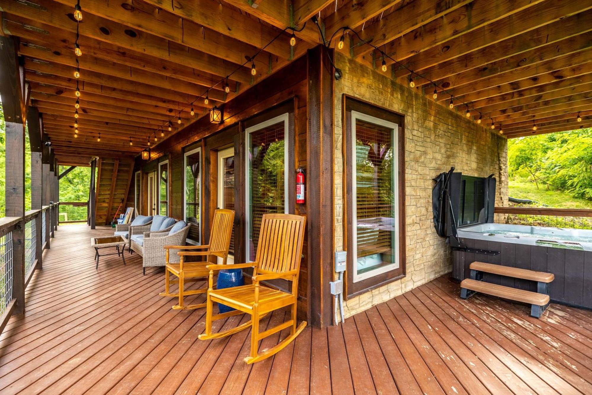 The Solstice - Amenities Galore Mountain Retreat Gatlinburg Εξωτερικό φωτογραφία