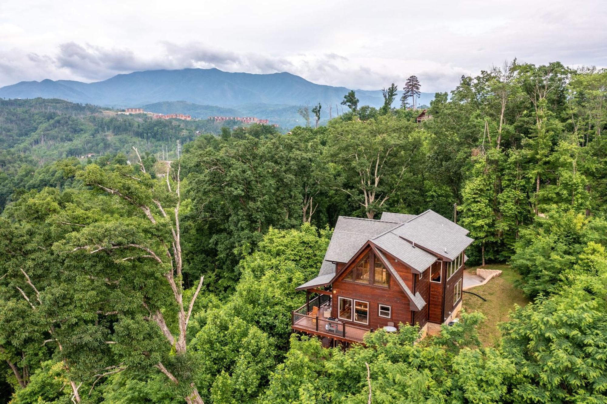 The Solstice - Amenities Galore Mountain Retreat Gatlinburg Εξωτερικό φωτογραφία