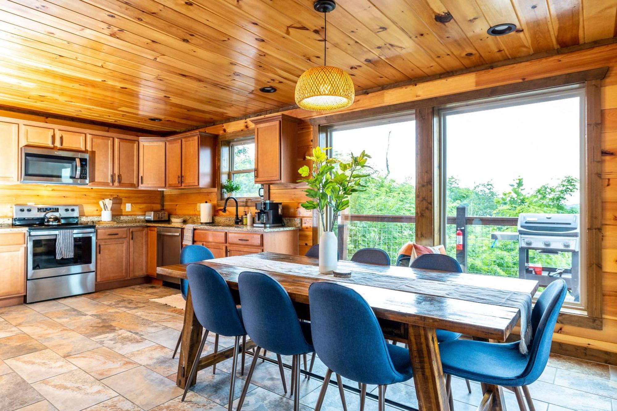 The Solstice - Amenities Galore Mountain Retreat Gatlinburg Εξωτερικό φωτογραφία