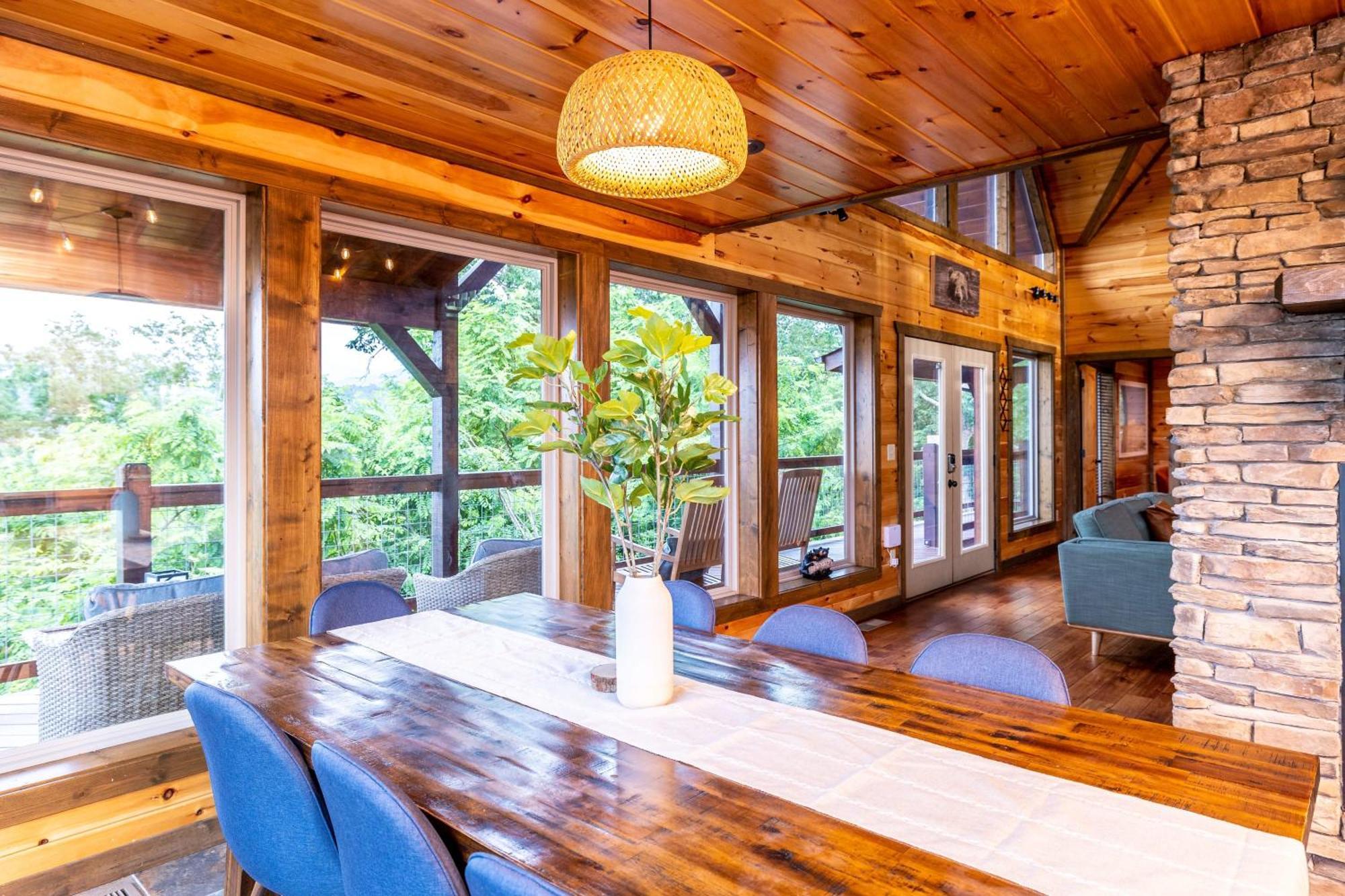 The Solstice - Amenities Galore Mountain Retreat Gatlinburg Εξωτερικό φωτογραφία
