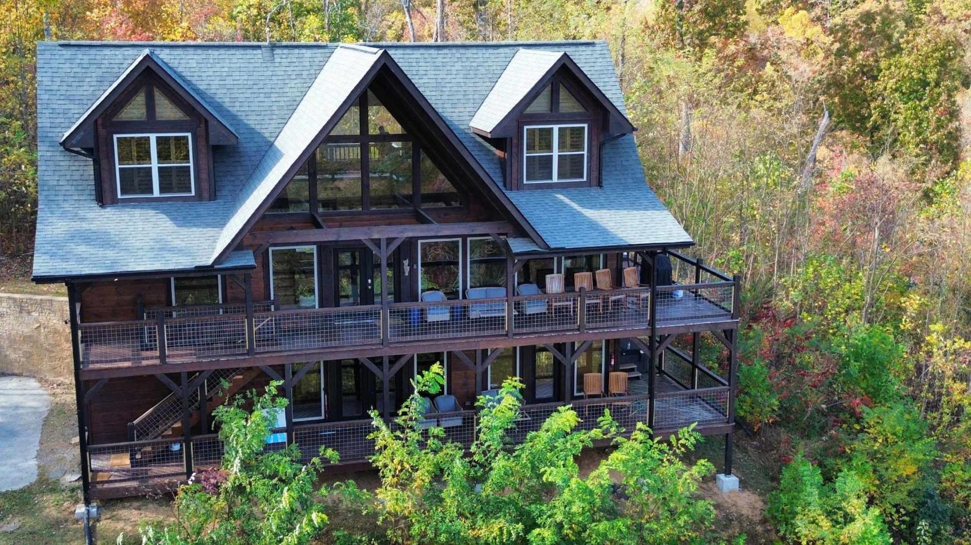 The Solstice - Amenities Galore Mountain Retreat Gatlinburg Εξωτερικό φωτογραφία